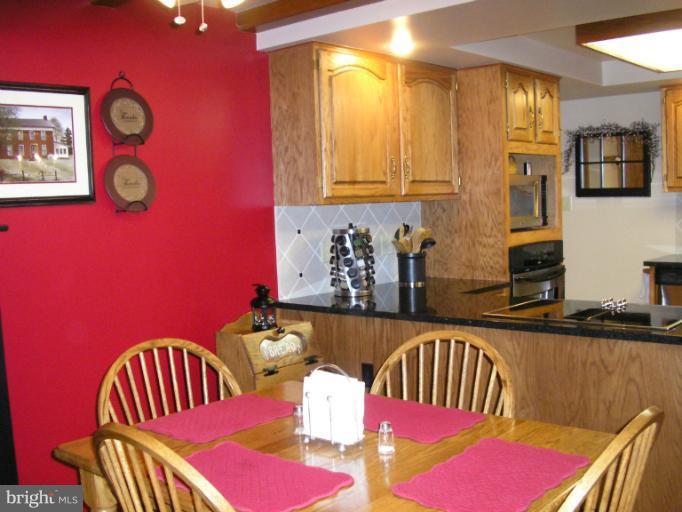 1410 State Line Road Waynesboro, PA 17268 - Photo 1 of 30 Kitchen