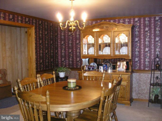 1410 State Line Road Waynesboro, PA 17268 - Photo 29 of 30 Dining Room
