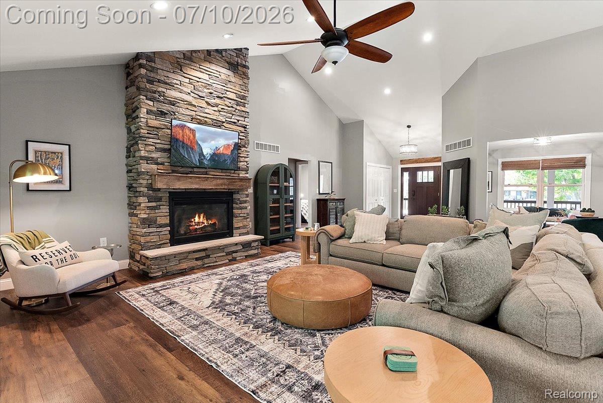 13205 Hogan Road Linden, MI 48451 - Photo 10 of 44 29-13205 Hogan -29.jpg