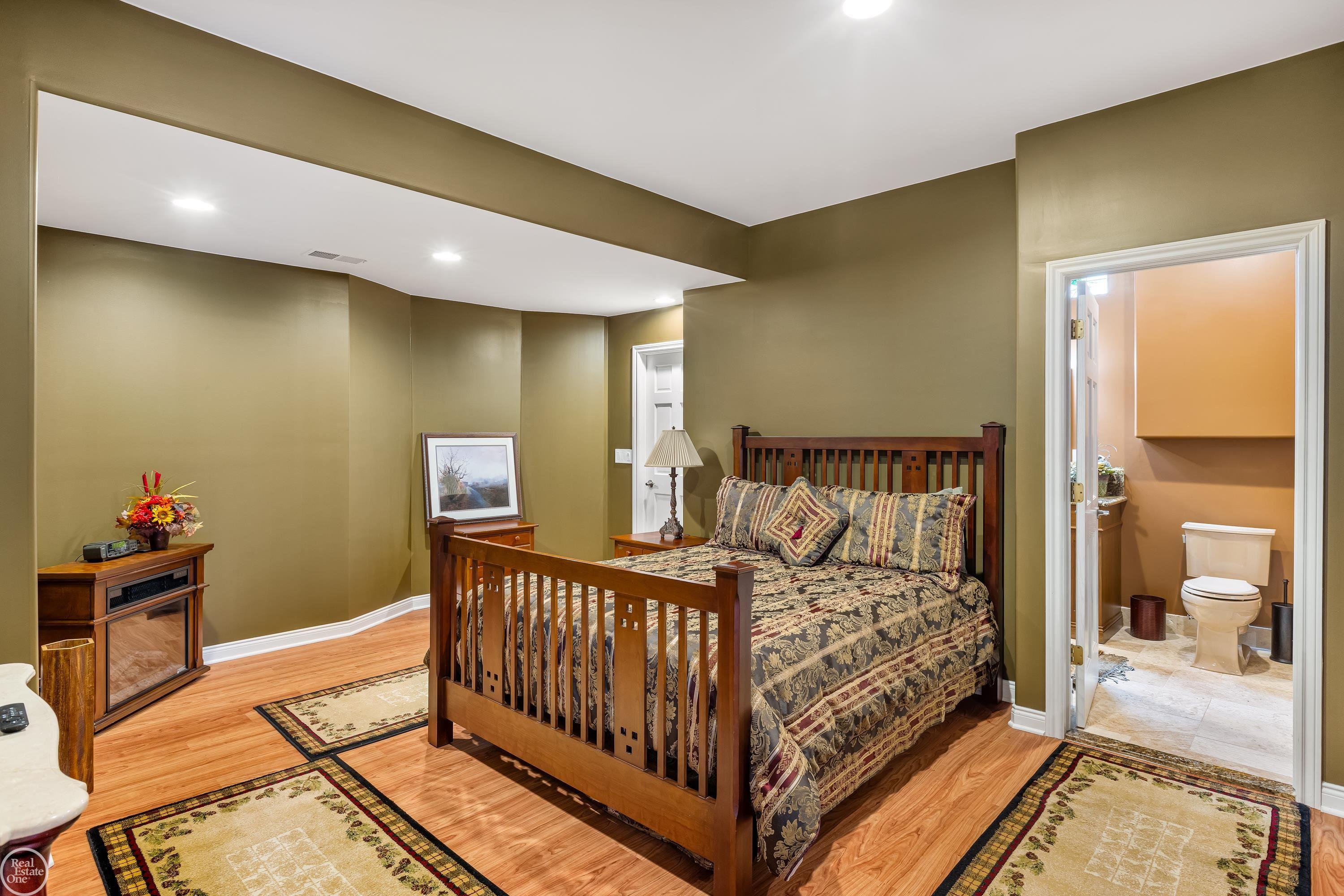 12223 East Ridge Drive Romeo, MI 48065 - Photo 57 of 94 50159004-46e87423-acf7-4a0a-b710-23c891dd5ab3.JPG