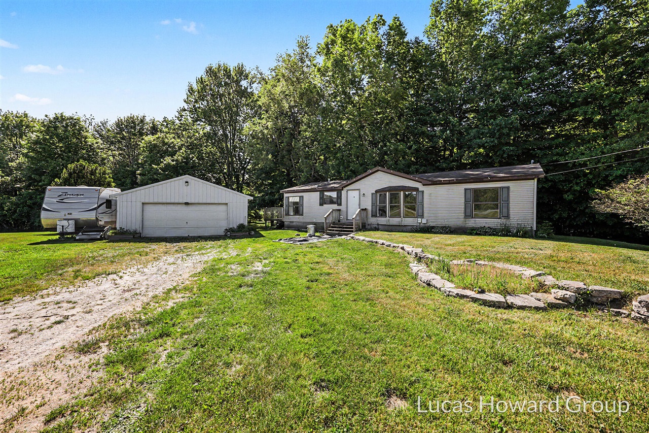 6088 West 1 Mile Road Fremont, MI 49412 - Photo 1 of 32