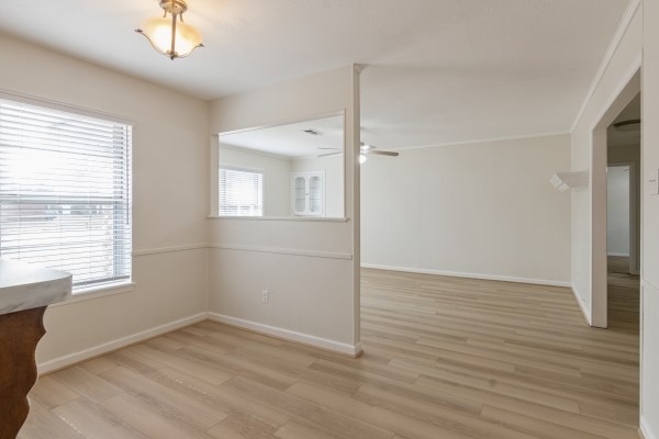 407 Holly Lane Conroe, TX 77304 - Photo 9 of 24