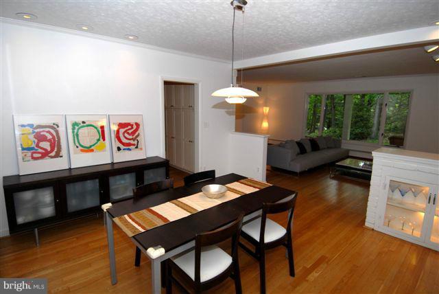 2040 Hunter Mill Road Vienna, VA 22181 - Photo 8 of 26 Dining Room
