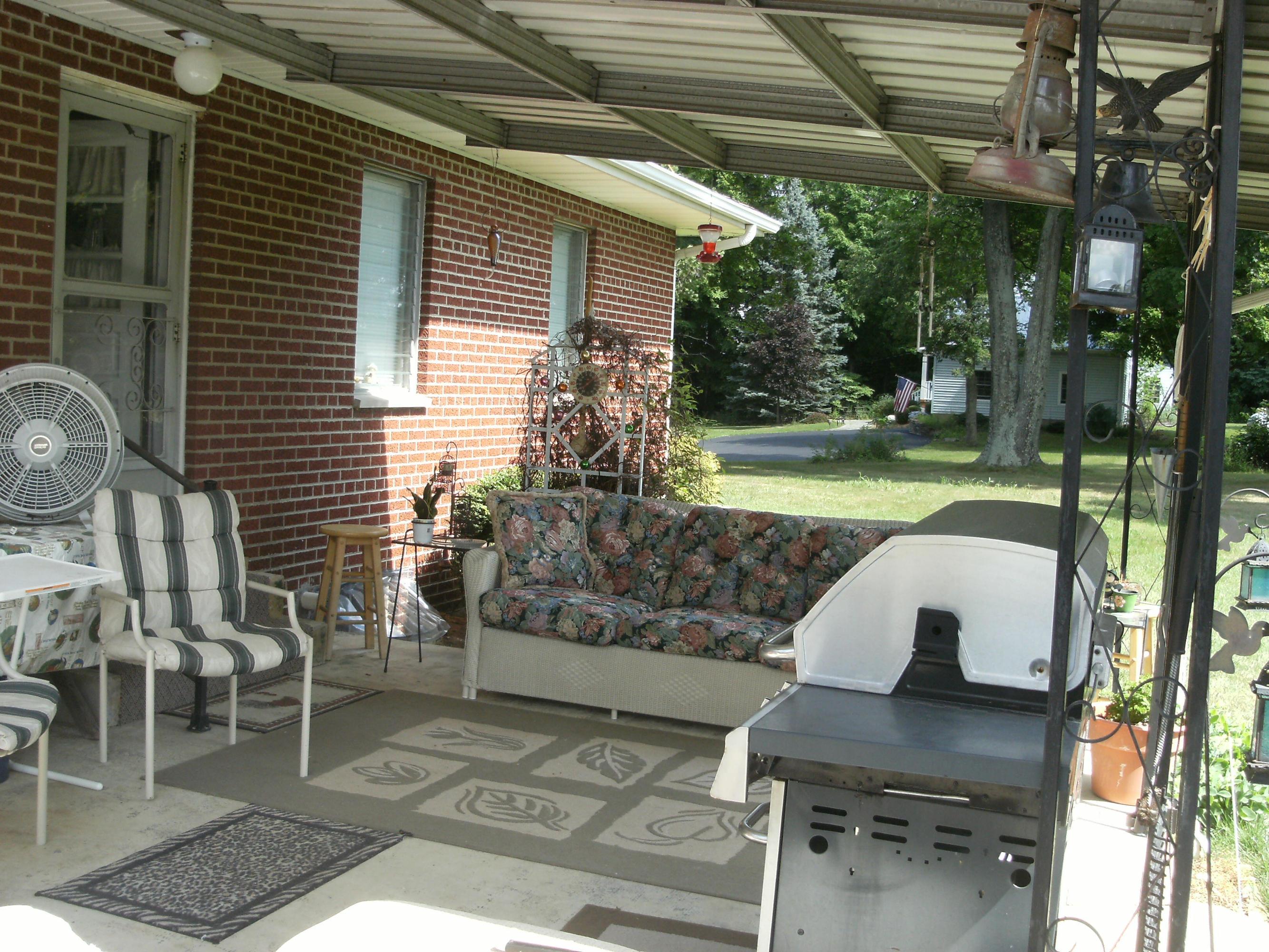 21770 Ringgold Southern Road Circleville, OH 43113 - Photo 9 of 16