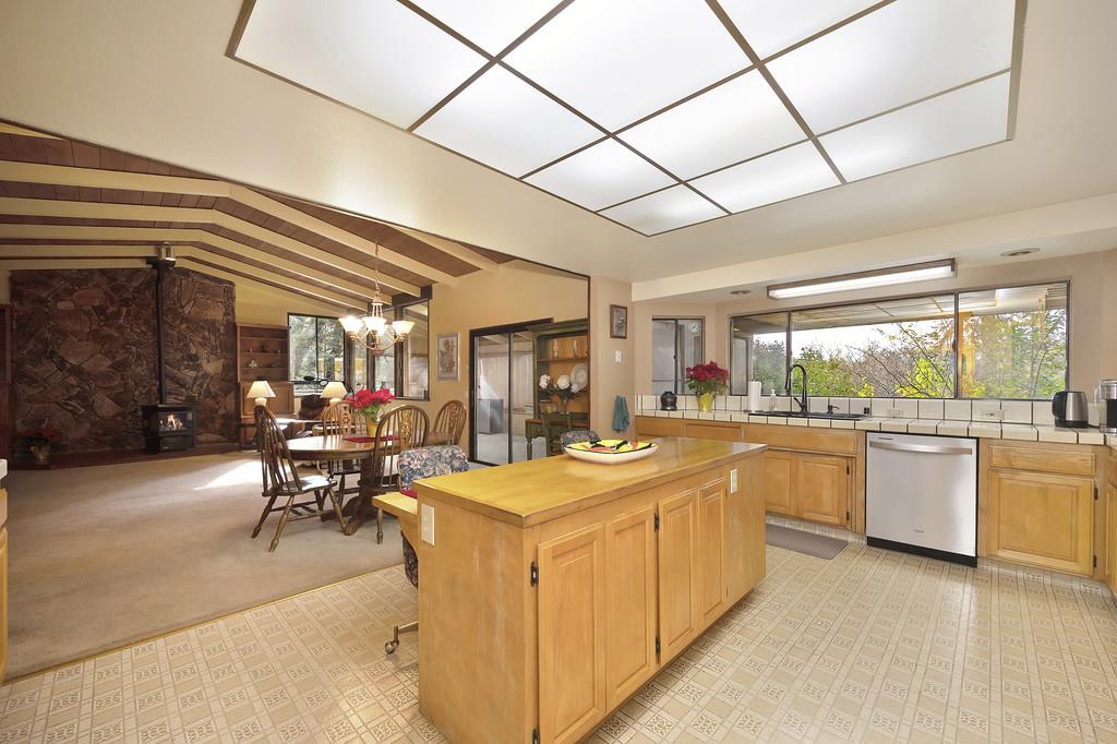 4400 Slodusty Road Garden Valley, CA 95633 - Photo 18 of 89