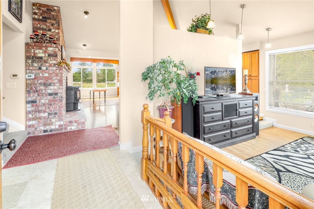 1580 East Smith Road Bellingham, WA 98226 - Photo 22 of 38