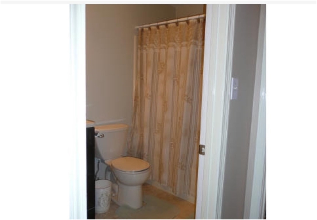 205 Ferry Street, Unit 104 Everett, MA 02149 - Photo 11 of 14