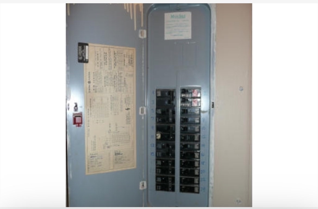 205 Ferry Street, Unit 104 Everett, MA 02149 - Photo 12 of 14