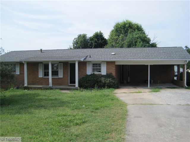 303 Ivey Road Graham, NC 27253 - Photo 1 of 3 Exterior Front.