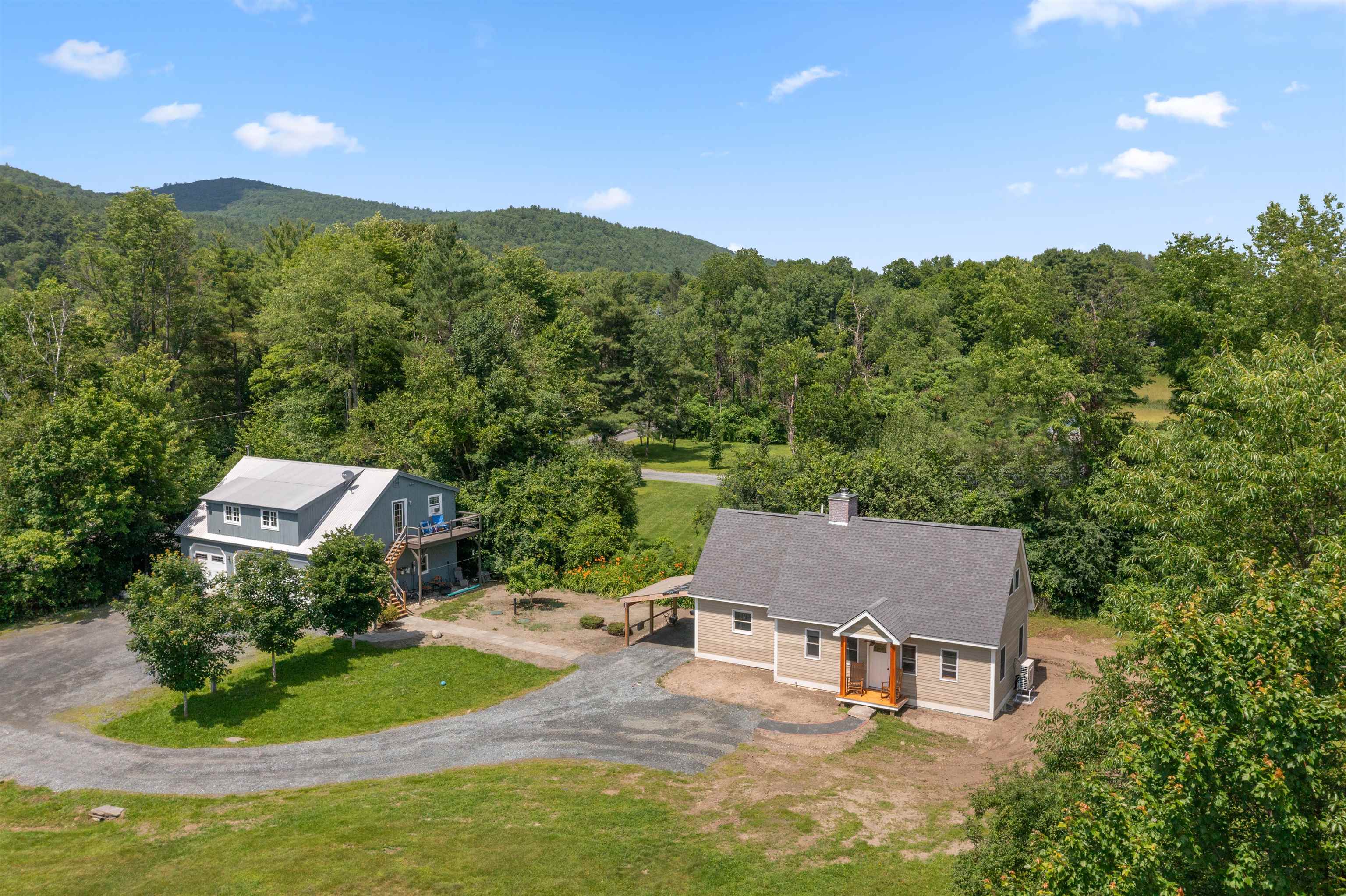 1662 Latham Road Thetford, VT 05043 - Photo 2 of 60