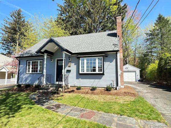 $4,300 | 149 Brightwood Avenue, Pearl River, NY 10965