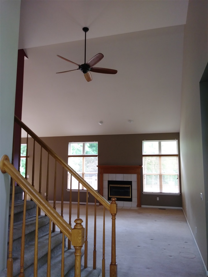 951 Clarkston Road Lake Orion, MI 48362 - Photo 3 of 18 50014881-2.JPG