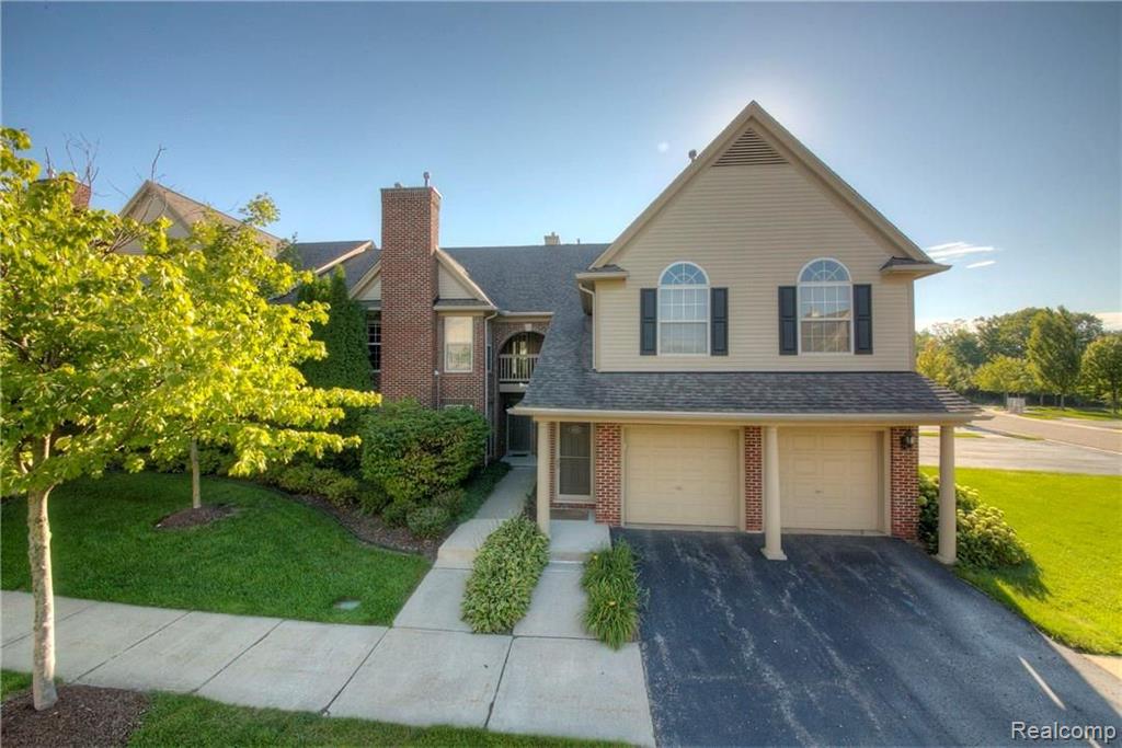 28126 Carlton Way Drive Novi, MI 48377 - Photo 2 of 43