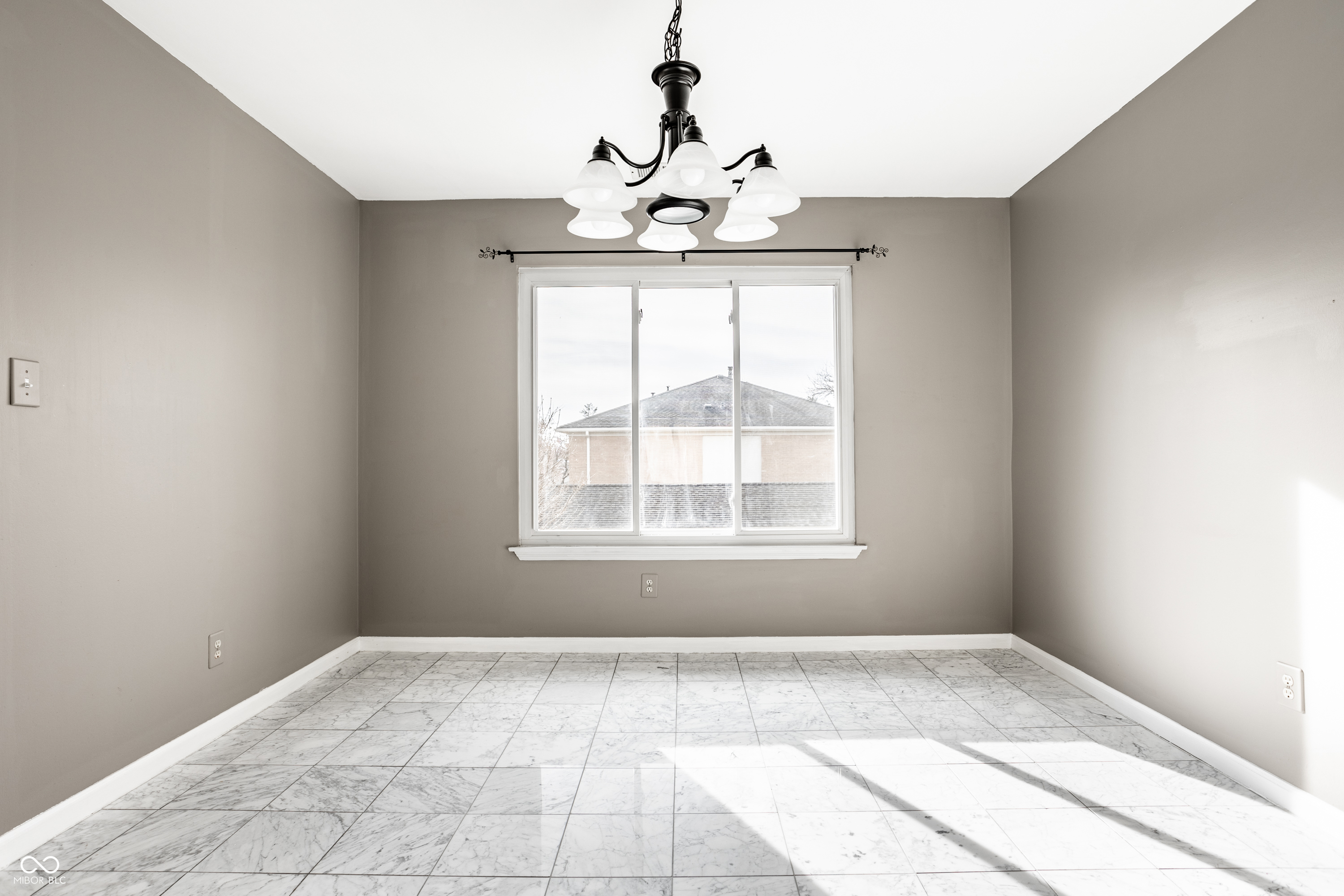 398 Hunters Lane, Unit D Carmel, IN 46032 - Photo 11 of 53
