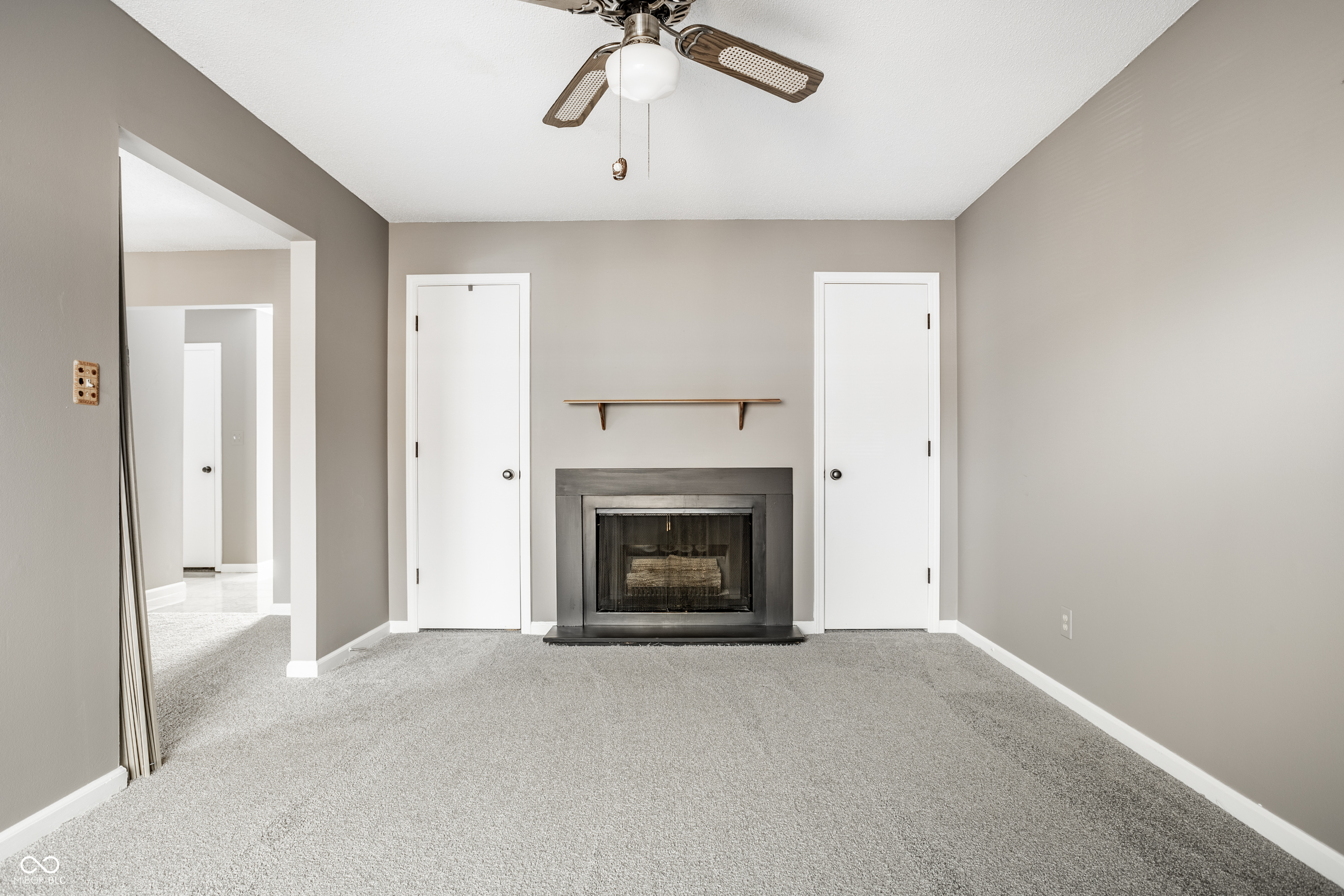 398 Hunters Lane, Unit D Carmel, IN 46032 - Photo 36 of 53