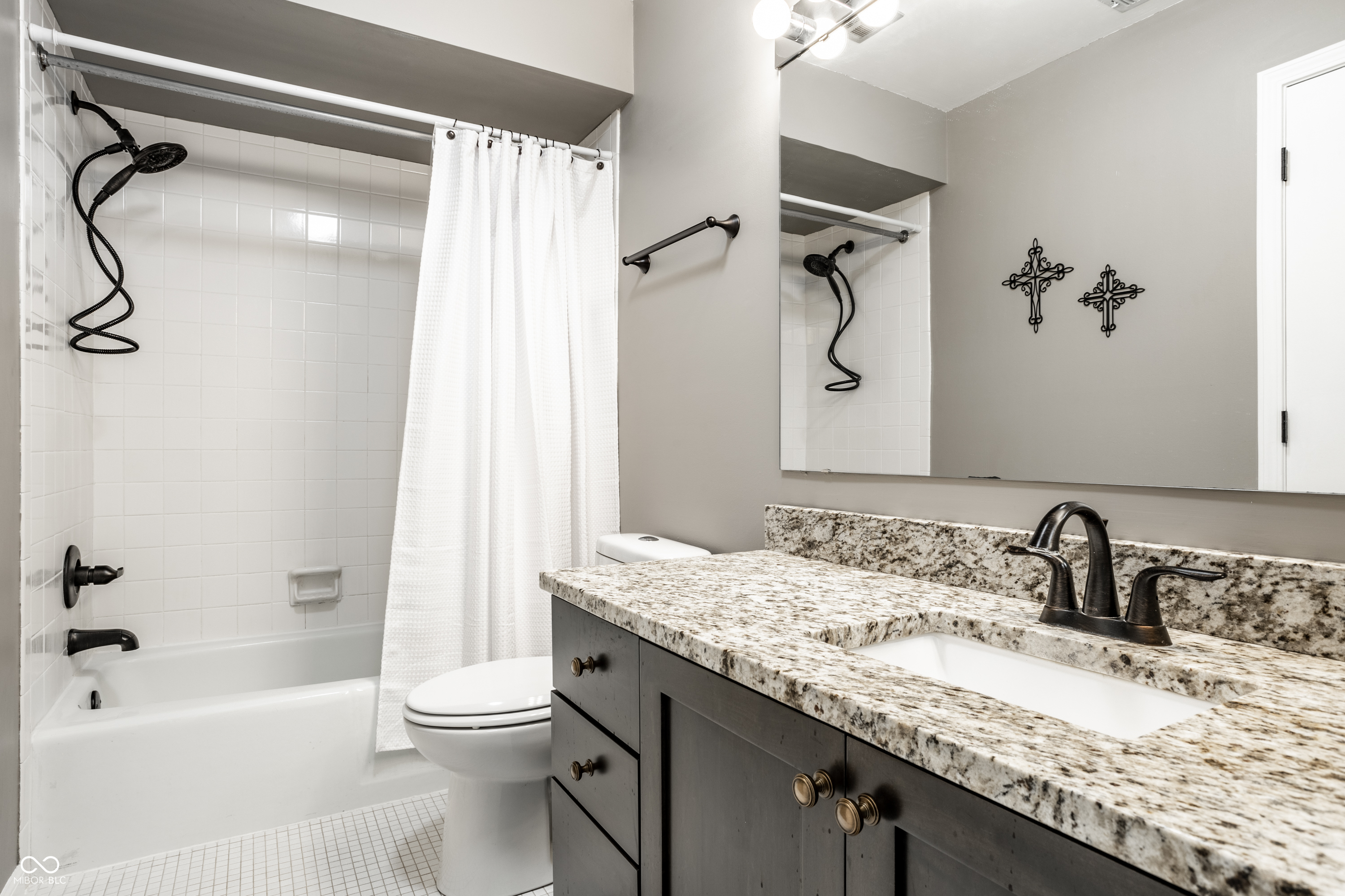 398 Hunters Lane, Unit D Carmel, IN 46032 - Photo 41 of 53