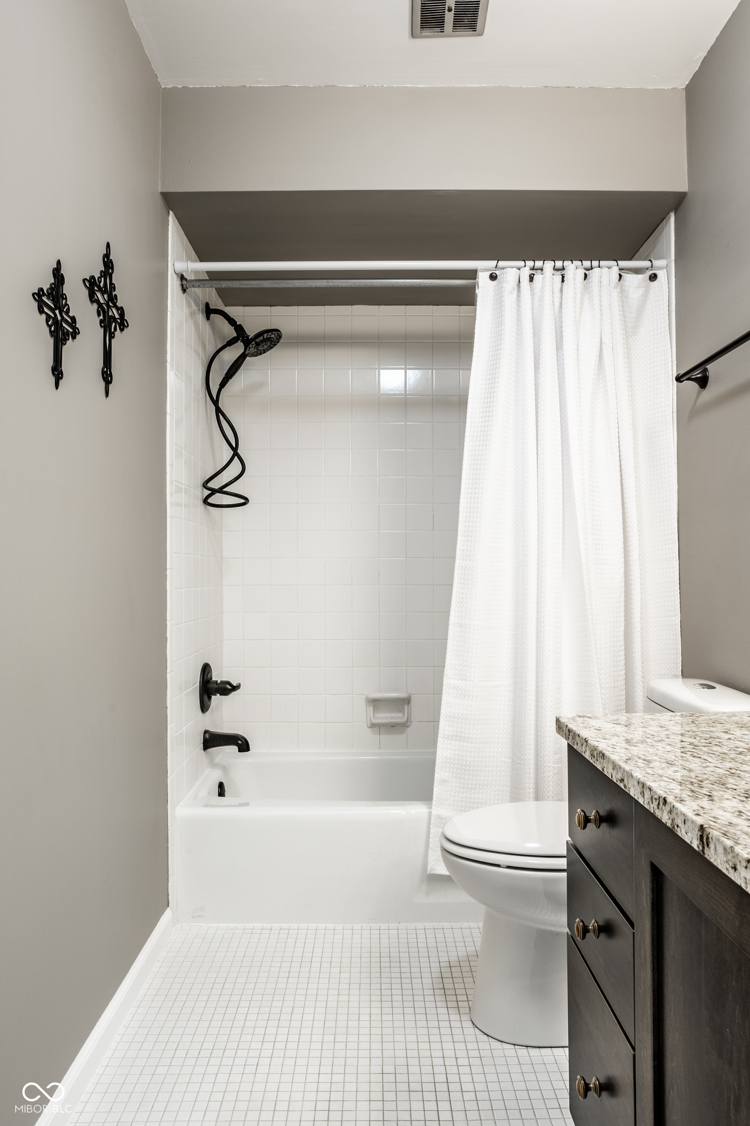 398 Hunters Lane, Unit D Carmel, IN 46032 - Photo 42 of 53