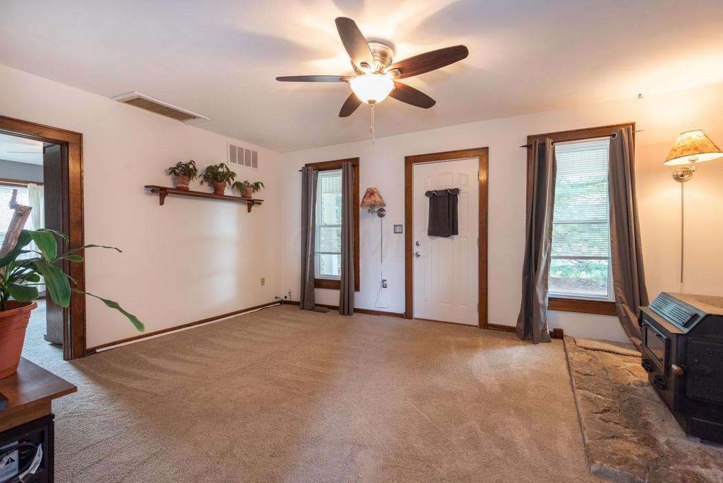 2832 Horseshoe Road Delaware, OH 43015 - Photo 4 of 45 Gallery Image 4