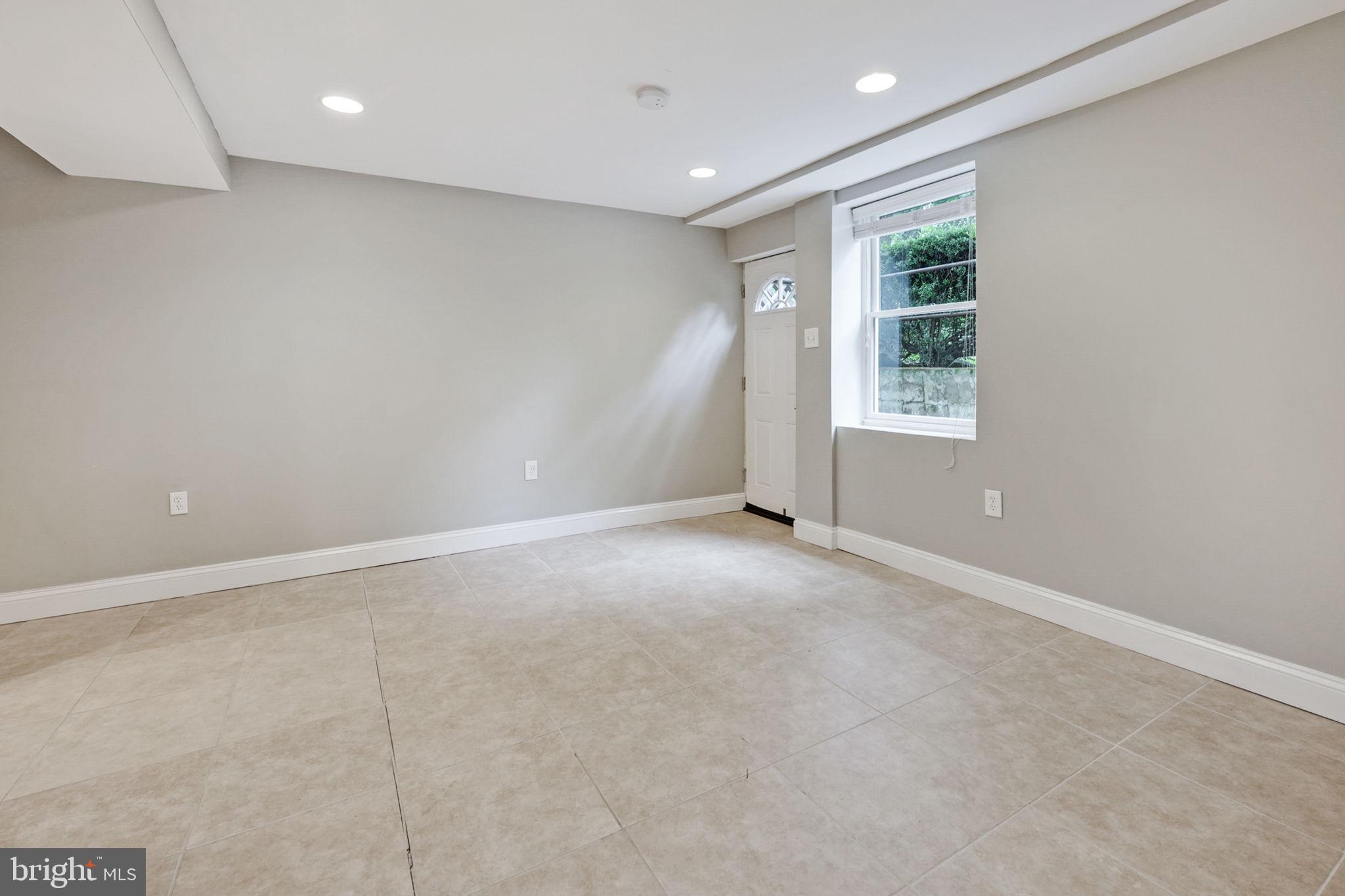6811 Lemon Road McLean, VA 22101 - Photo 35 of 48