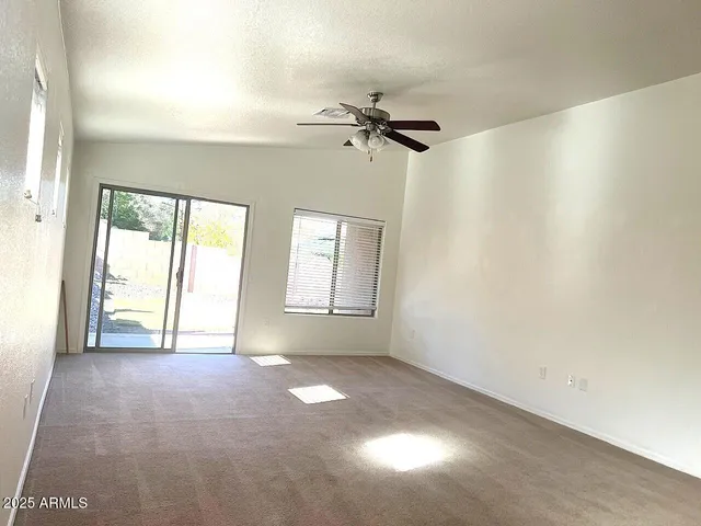 $1,550 | 4539 Redwood Street, Sierra Vista, AZ 85650