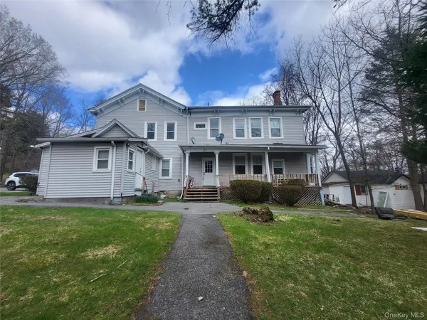 $1,100 | 123 Old Turnpike Road, Unit 2C, Bloomingburg, NY 12721