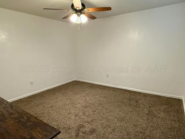 $1,400 | 1025 Bowman Drive, Borger, TX 79007