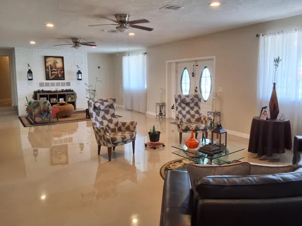 $470,000 | 1221 Bacom Point Road, Pahokee, FL 33476