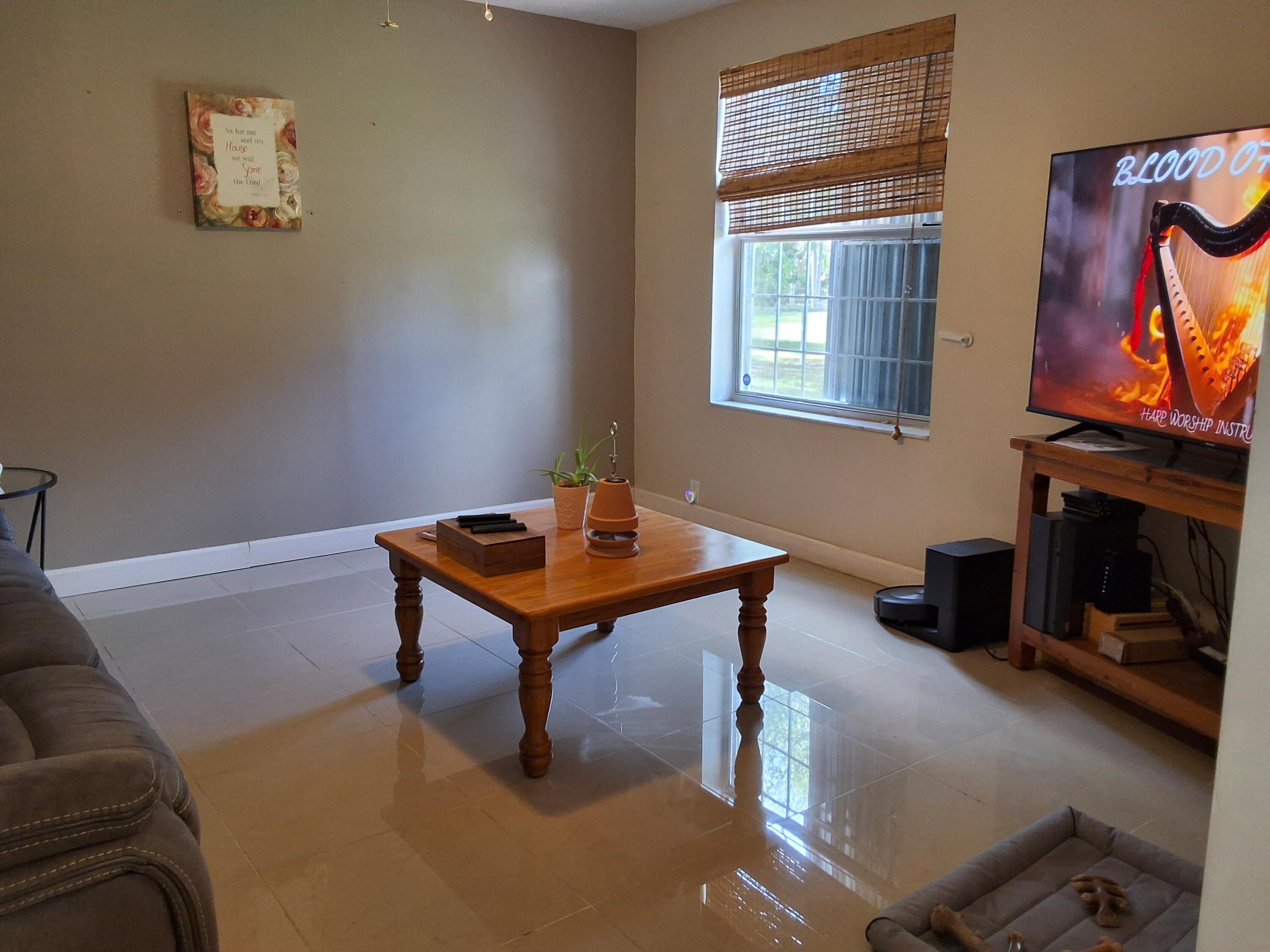 1221 Bacom Point Road Pahokee, FL 33476 - Photo 24 of 39 20260310_153626