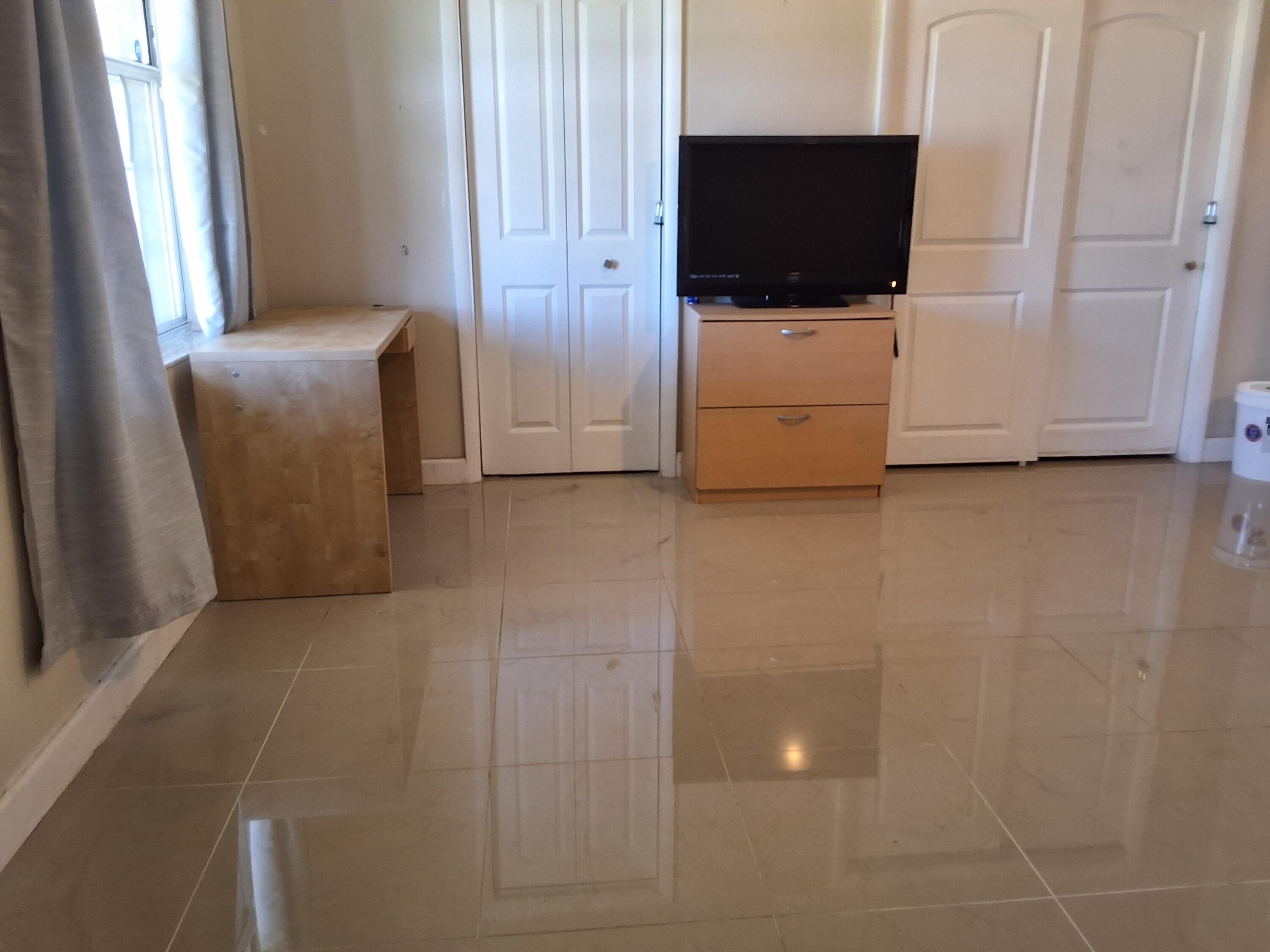 1221 Bacom Point Road Pahokee, FL 33476 - Photo 25 of 39 20260310_153953