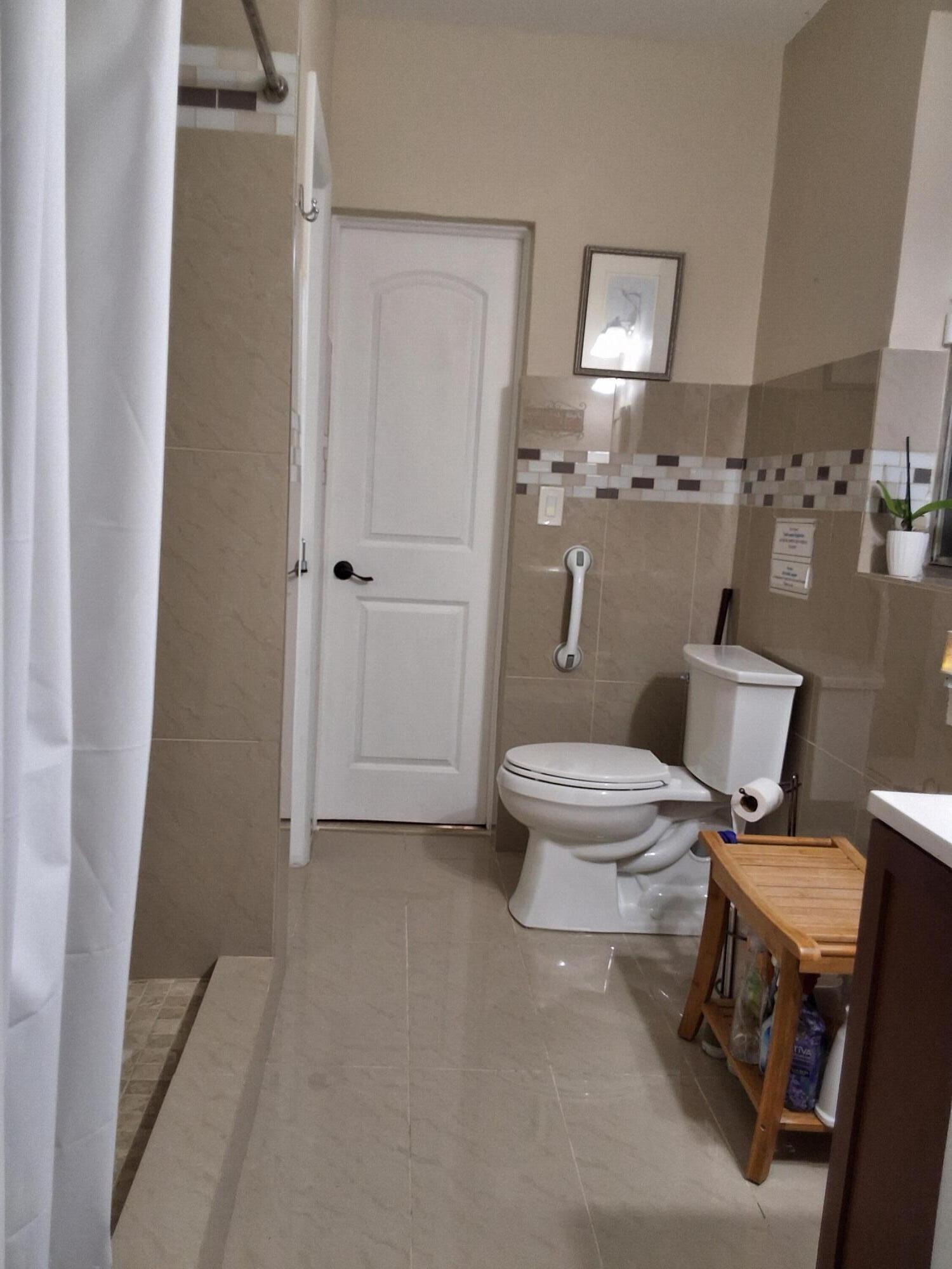 1221 Bacom Point Road Pahokee, FL 33476 - Photo 31 of 46 20260310_194807