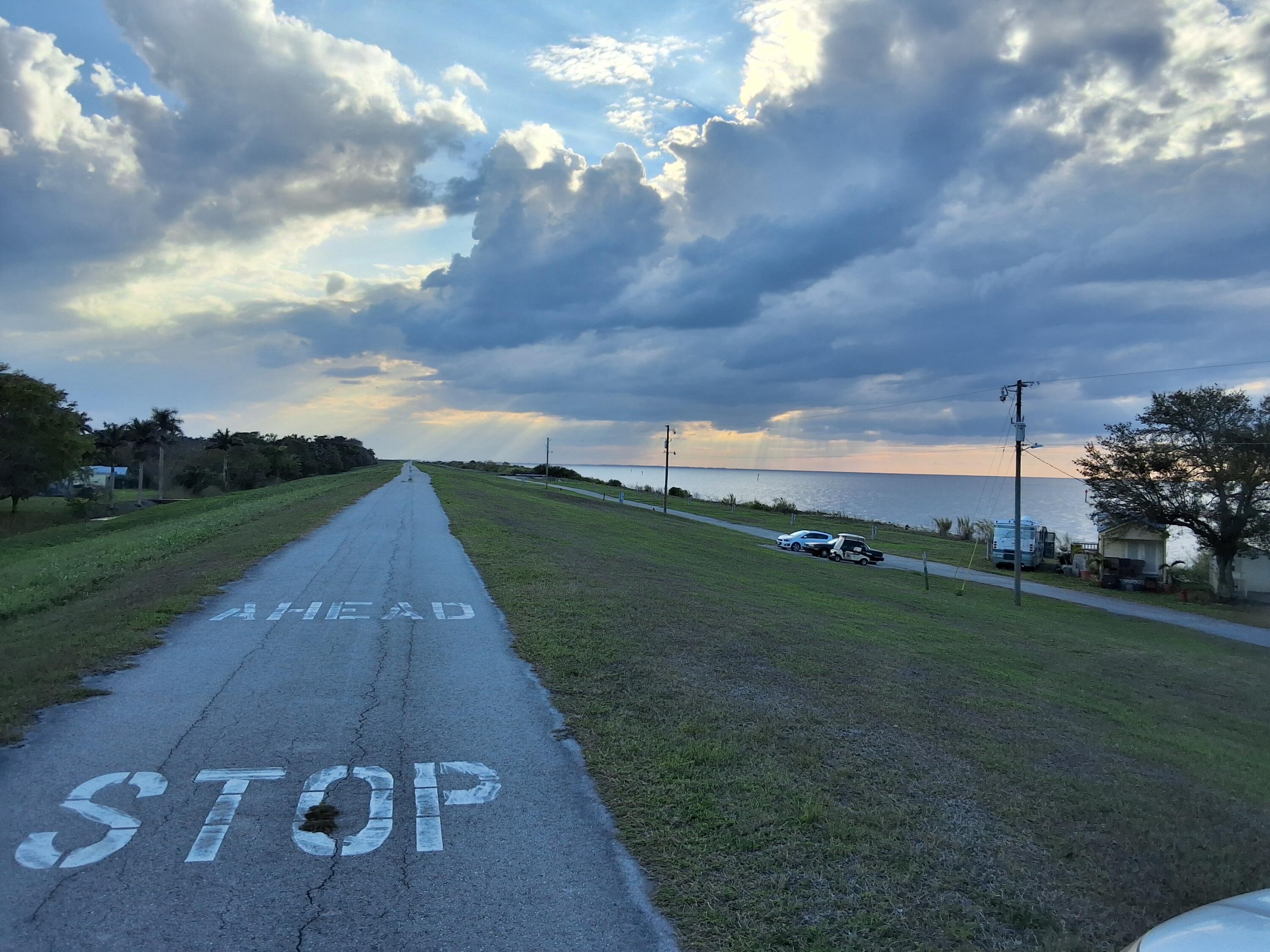 1221 Bacom Point Road Pahokee, FL 33476 - Photo 38 of 39 20260314_181700