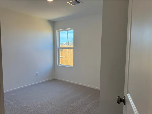 $1,800 | 14712 North Ascot Bnd Circle, Conroe, TX 77306