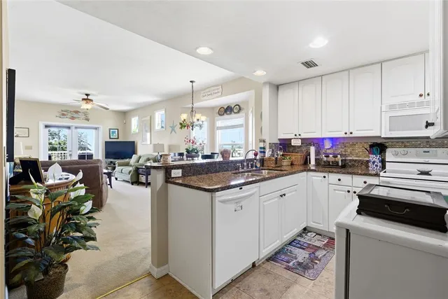 $299,900 | 502 Main Street, Unit 112, Horseshoe Beach, FL 32648