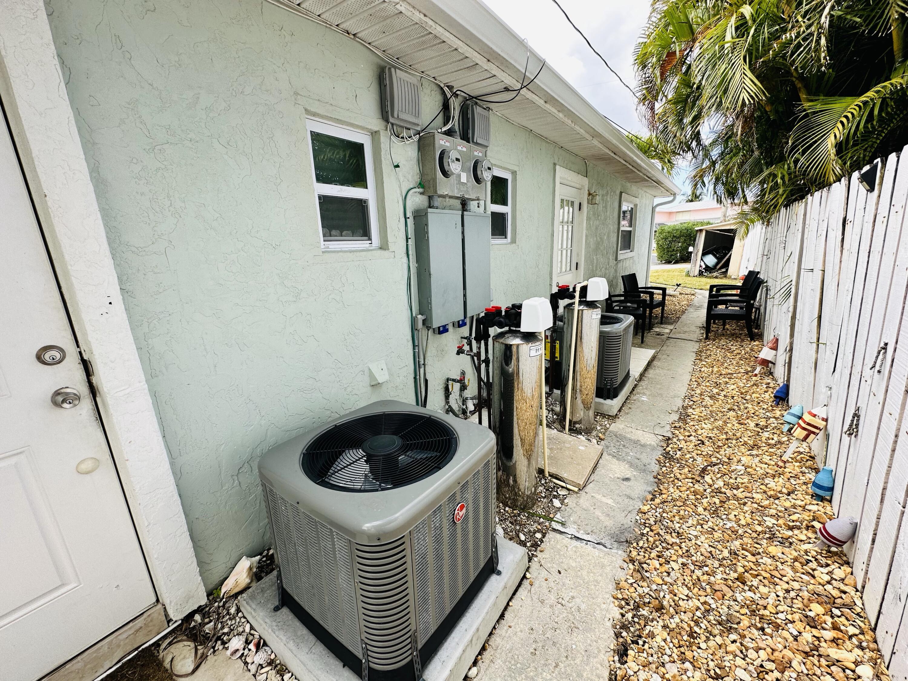 722 Granada Street Fort Pierce, FL 34949 - Photo 12 of 66 IMG_6509