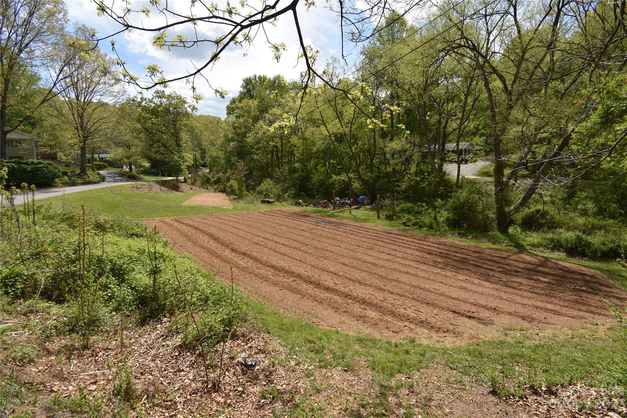 30 Stoney Brook Drive, Unit 30 Clyde, NC 28721 - Photo 2 of 11 a view of a yard