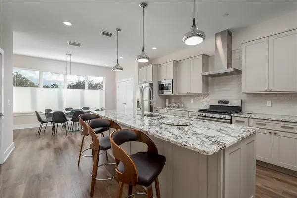 $469,000 | 5001 Southwest 34th Place, Gainesville, FL 32608