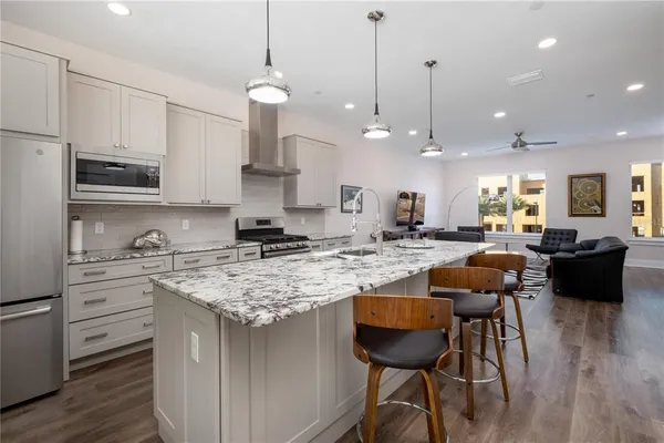 $469,000 | 5001 Southwest 34th Place, Gainesville, FL 32608