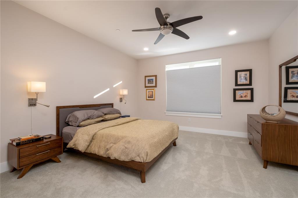 5001 Southwest 34th Place Gainesville, FL 32608 - Photo 8 of 30