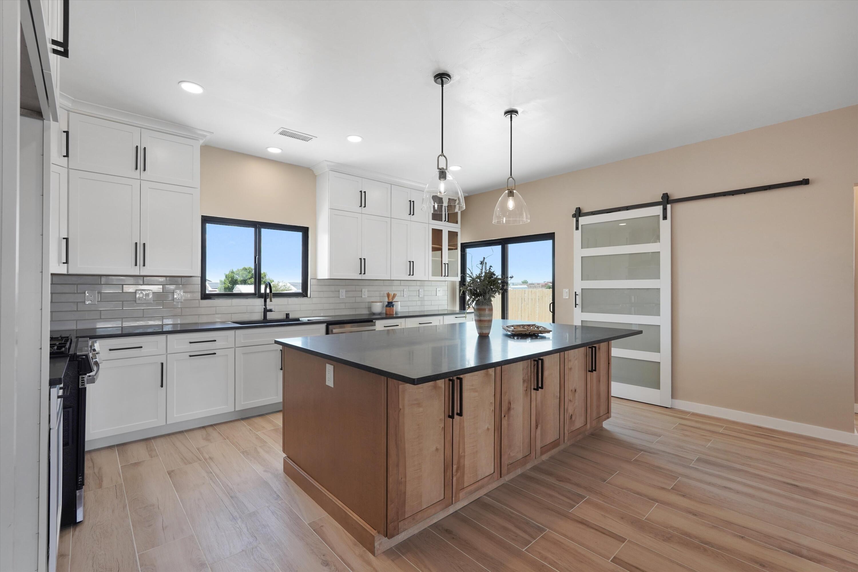 609 2nd Street Northeast Rio Rancho, NM 87124 - Photo 54 of 72 Gallery Image 54