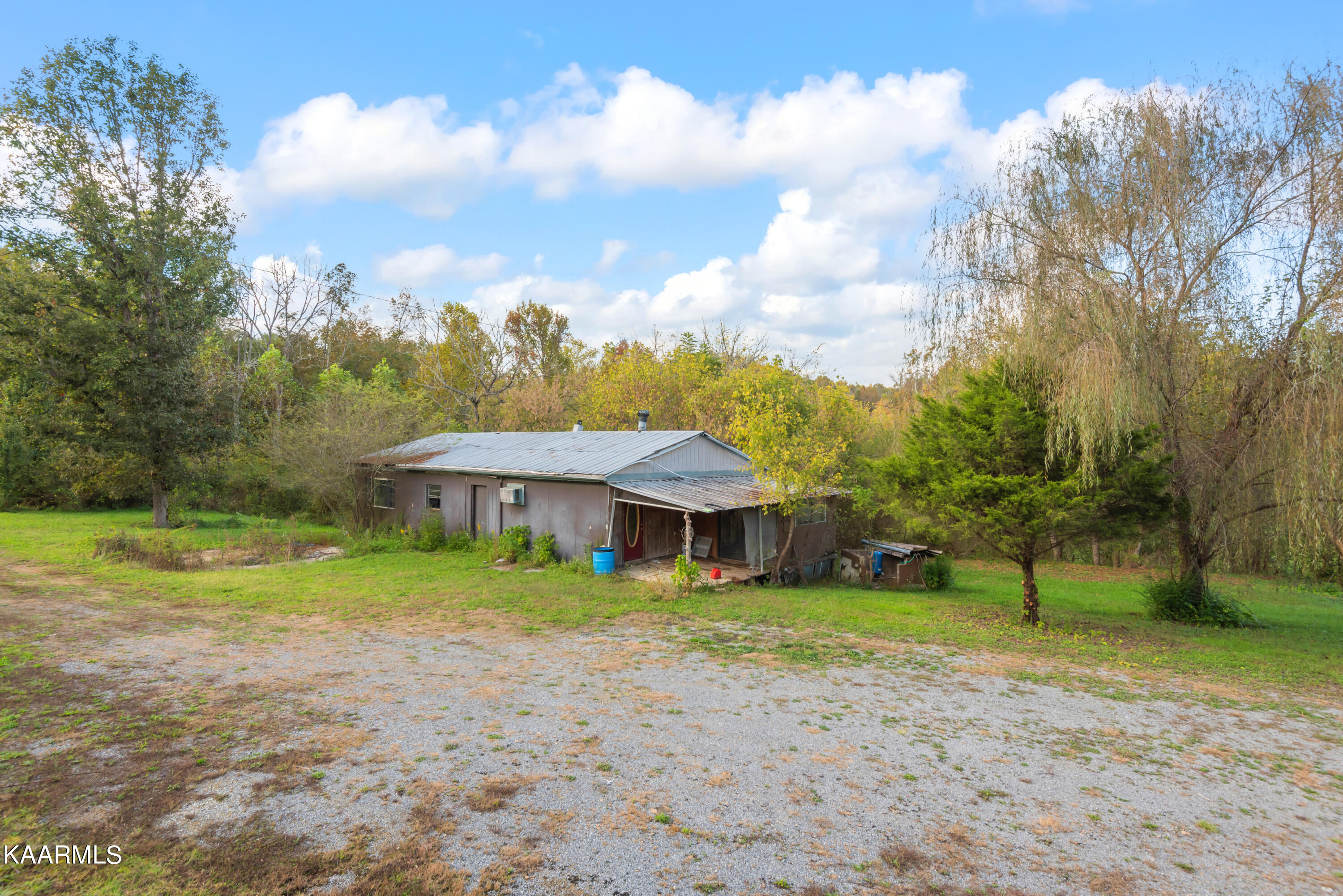 650 Shaddon Road Tellico Plains, TN 37385 - Photo 22 of 22 650 Shadden Road-4