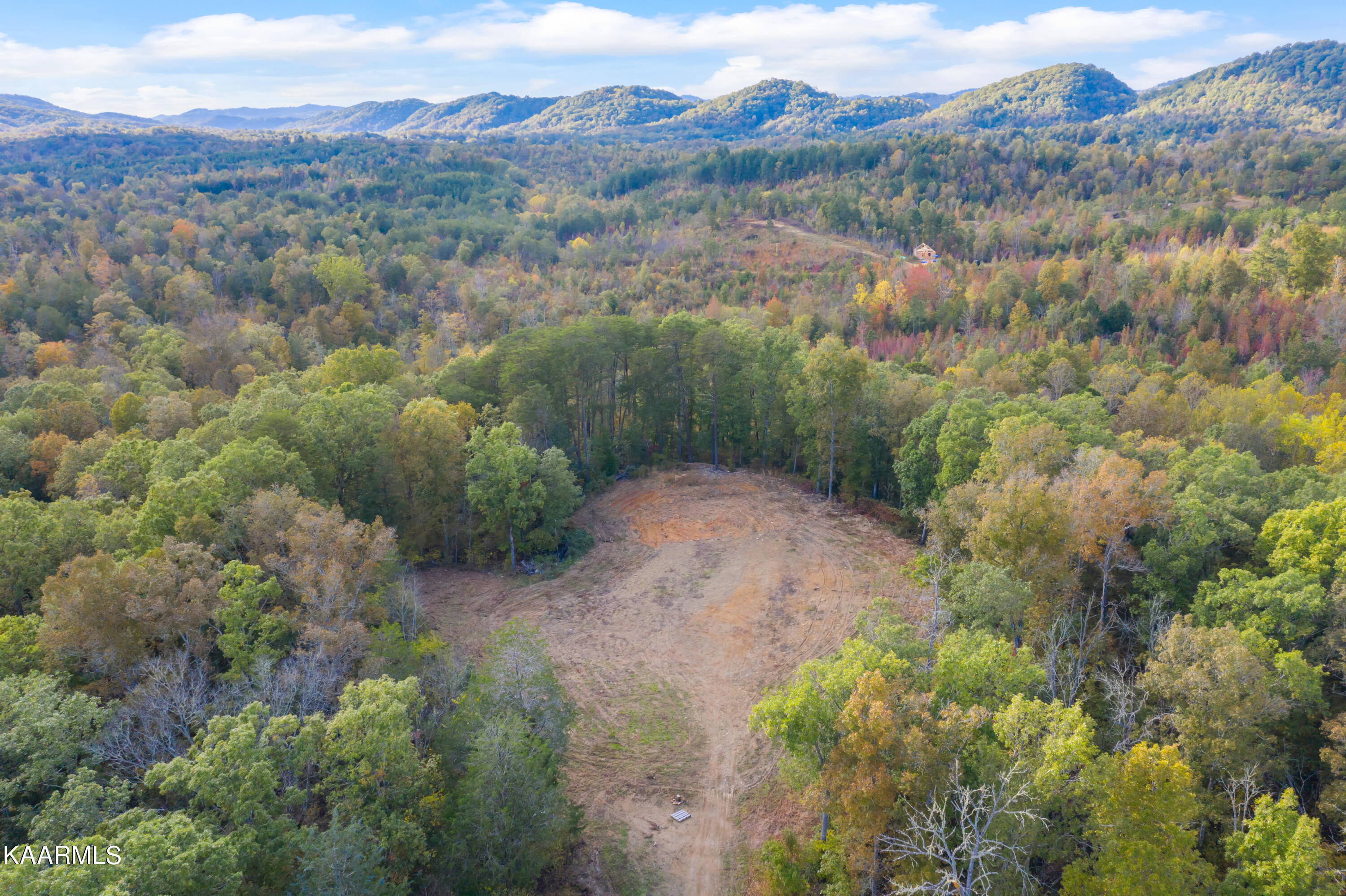 650 Shaddon Road Tellico Plains, TN 37385 - Photo 5 of 22 650 Shadden Road-9