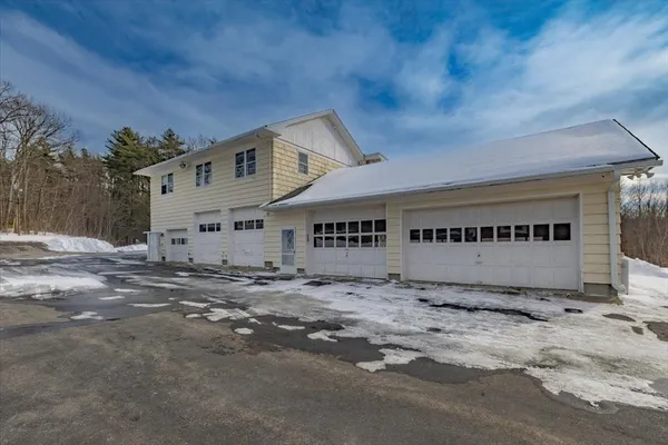 $450,000 | 1083 Mt Elam Road, Leominster, MA 01420