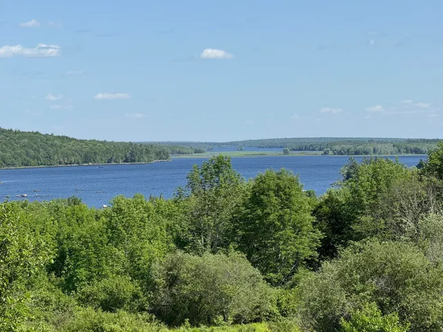 $199,900 | 431 Houlton Road, Island Falls, ME 04747