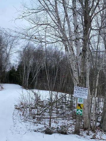 $199,900 | 431 Houlton Road, Island Falls, ME 04747