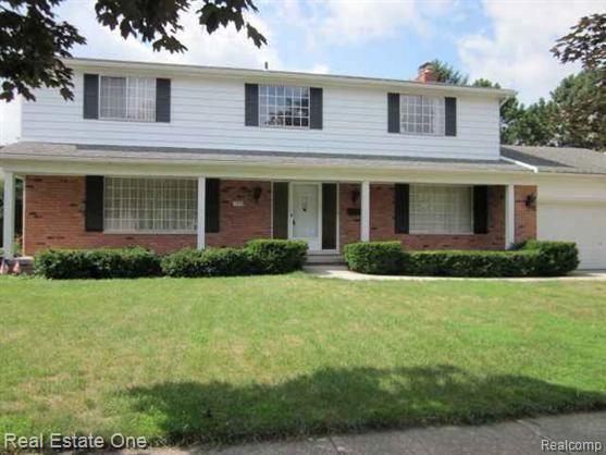 789 Canterbury Road Grosse Pointe, MI 48236 - Photo 1 of 18 Front