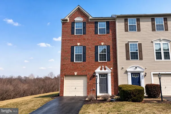 $2,400 | 212 Fiesta Drive, Stephenson, VA 22656