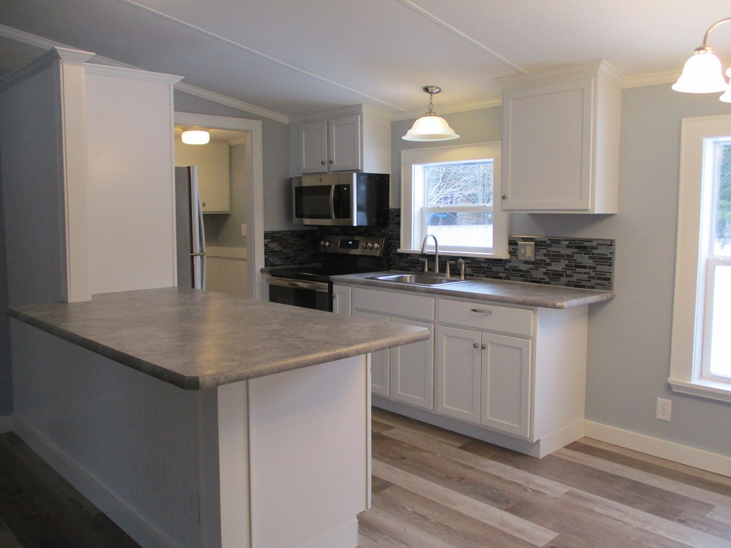 544 Salmon River Road Plattsburgh, NY 12901 - Photo 2 of 21 Gallery Image 2