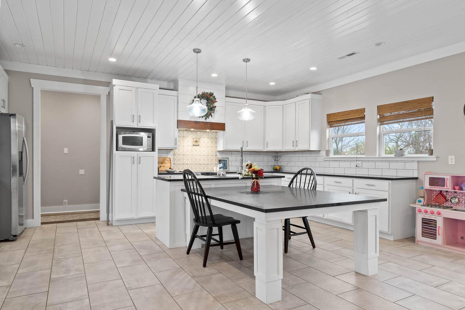 6934 Sims Road Harrison, TN 37341 - Photo 13 of 40 Sims 13