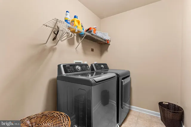 $275,000 | 30 Gauley River Path, Falling Waters, WV 25419