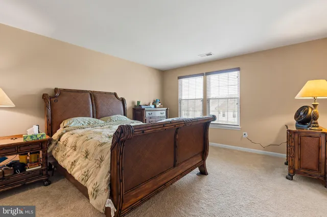 $275,000 | 30 Gauley River Path, Falling Waters, WV 25419